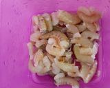 Foto langkah ke 1 dari resep Gulai udang.