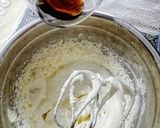 A picture of step 2 of Creamy Bread Cake.