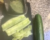 Une image de l'étape 1 de 🥒TZATZIKI🪹🍃CONCOMBRE 🥒🍋AU YAOURT GREC 🍶🧉.