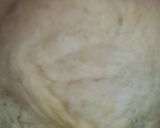 A picture of step 6 of Vanilla yoghurt mandazi.