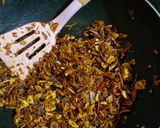 Foto langkah ke 4 dari resep Goreng Garem Terasi.