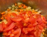A picture of step 4 of Toscana Soup with White Beans.