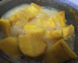 Foto langkah ke 1 dari resep Ketela Pohon Goreng Bumbu Kuning.