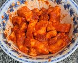 รูปขั้นตอนการทำที่ 2 ของ หมูสามชั้นทอดพริกแกง