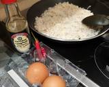 Egg fried rice... and some chicken