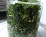 Foto del paso 2 de la receta: Pesto rústico en conserva