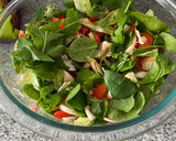 Foto del paso 1 de la receta: Ensalada fresca con salmón con dressing de Yoghurt & mostaza