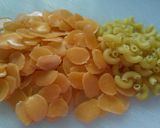 Foto langkah ke 1 dari resep Seblak Macaroni Basah.