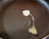 Foto langkah ke 2 dari resep Pastry Pisang Panggang Teflon.