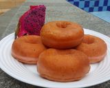 Foto langkah ke 5 dari resep Donat Buah Naga.