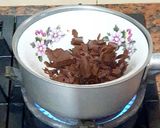 Foto langkah ke 5 dari resep Triple Chocolate Cookies.