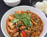 รูปขั้นตอนการทำที่ 1 ของ ผัดหอยลายกุ้ง Asian stir-fried clams with prawn 🐚🦐