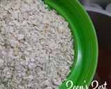A picture of step 2 of Oats and Mutton Harees.