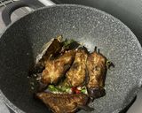 Foto langkah ke 1 dari resep Mangut iwak pe ala fe.