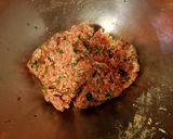 Foto del passaggio 2 della ricetta Polpette al sugo
