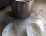 Foto del paso 1 de la receta: Huevo de Pascua de chocolate blanco  relleno