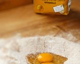 Foto del passaggio 1 della ricetta Torta di Mele con base di Frangipane e Composta di Ciliege