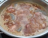 Foto del paso 5 de la receta: Cazuela de arroz integral con voladores y langostinos