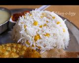 A picture of step 5 of Mini Gujrati Thali.