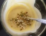 A picture of step 5 of Mango popsicles.
