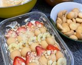 Foto langkah ke 5 dari resep [Eps. 65] Strawberry & Banana Pudding 🍓🍌🍨.