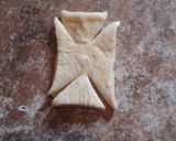 Foto del paso 6 de la receta: Facturas de manteca para el mate