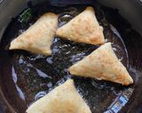 A picture of step 7 of Mutton Keema Samosa.