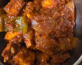 A picture of step 6 of Paneer capsicum schezwan.