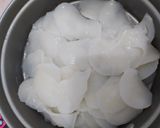Foto langkah ke 1 dari resep Seblak Telur Tanpa Kuah (nyemek).