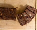 Datolyás banános gyümölcskenyér kukoricadarával recept fázis 5 fotója
