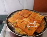 A picture of step 3 of Delhi Street Style Anda Bread.