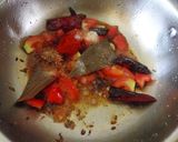 A picture of step 3 of Phool gobhi aloo Dalna.
