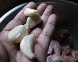 A picture of step 4 of Schezwan Soup.