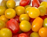 Hình bước làm 1 của món 🌱 Cà Chua Cherry Nướng Lá Thơm Provence