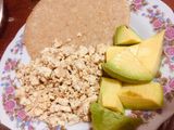 Revuelto de tofu y batido frutal con leche de coco 🍓🍌🥥