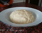 Foto del paso 1 de la receta: Tortitas fritas de harina y aceitunas, sin huevo