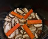 Foto langkah ke 6 dari resep Saikoro Beef Rice Bowl with Omelette.