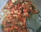 A picture of step 4 of Coconut drumstick curry.