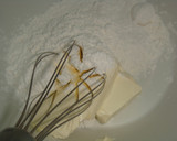 Foto del paso 1 de la receta: Alfajores de maizena (sin harina)