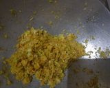 A picture of step 3 of Cabbage paratha.