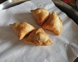 मीठे समोसे (meethe Samose recipe in hindi) रेसिपी चरण 5 फोटो