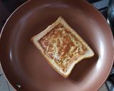 A picture of step 4 of Rectangular egg banana toast.