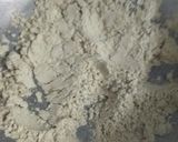 A picture of step 1 of Usal Spicy Tari from Red Gravy.