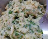 A picture of step 2 of Aloo Paratha.