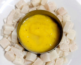 Foto del paso 4 de la receta: Ceviche de merluza con salsa de mango y jengibre