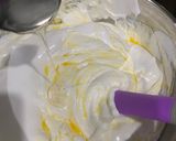 Foto langkah ke 3 dari resep Marmer Cake Putih Telur.