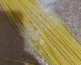 Foto langkah ke 2 dari resep Spaghetti Garlic Lemon Shrimp.