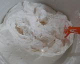 Foto langkah ke 4 dari resep Buttercream lembut enak.