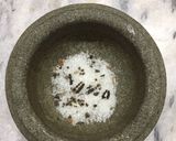 A picture of step 2 of Sheer Khurma.
