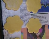 A picture of step 2 of Sprinkler Cookie.